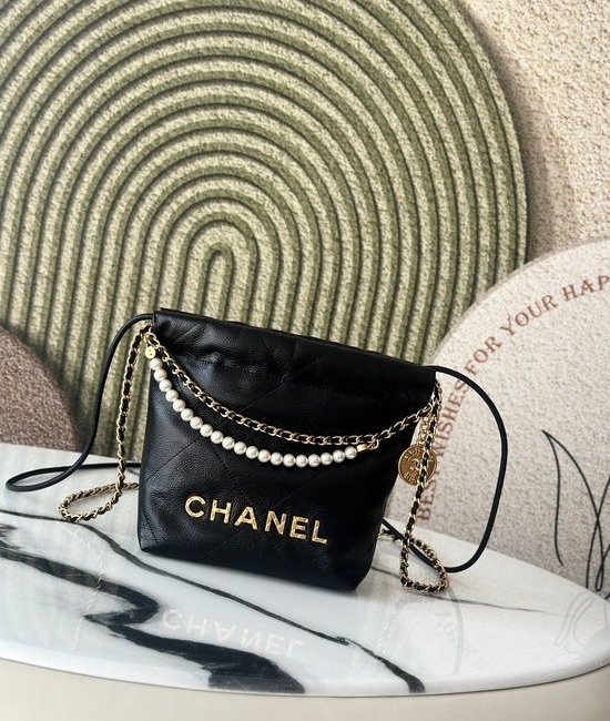 Chanel Pearl Chain Black Leather Bag Exquisite Design #A3980