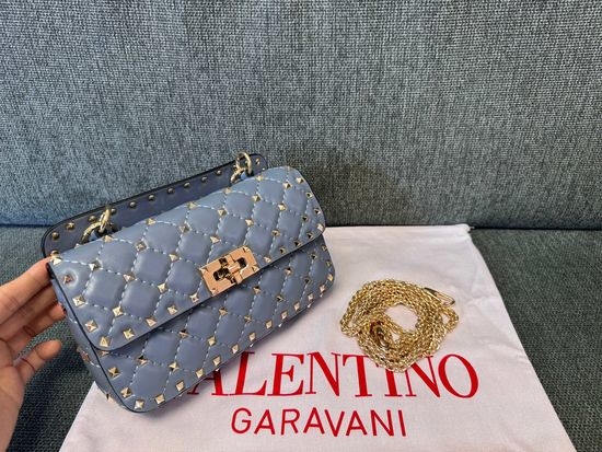 Valentino Classic Rockstud Leather Handbag 0123