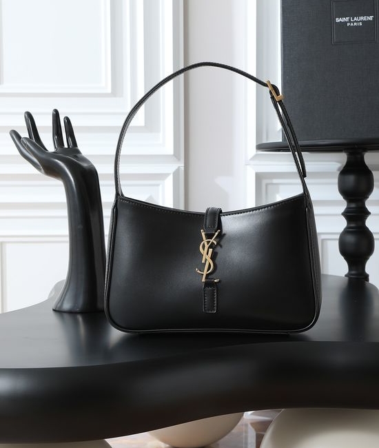 Yves Saint Laurent YSL Black Textured Gold Clasp Shoulder Bag 657228-1