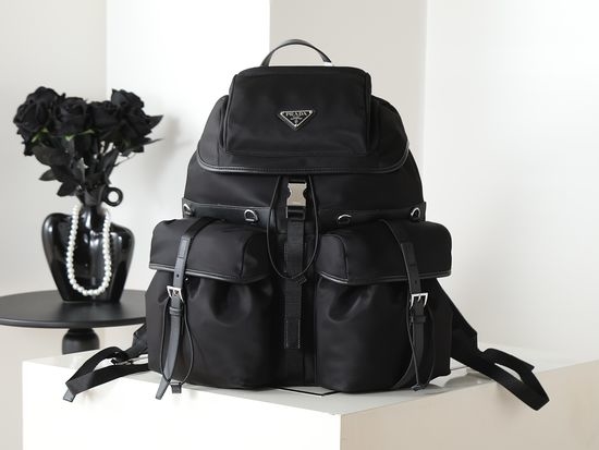 Prada Leather Blend Backpack Elegant & Practical 2VZ117