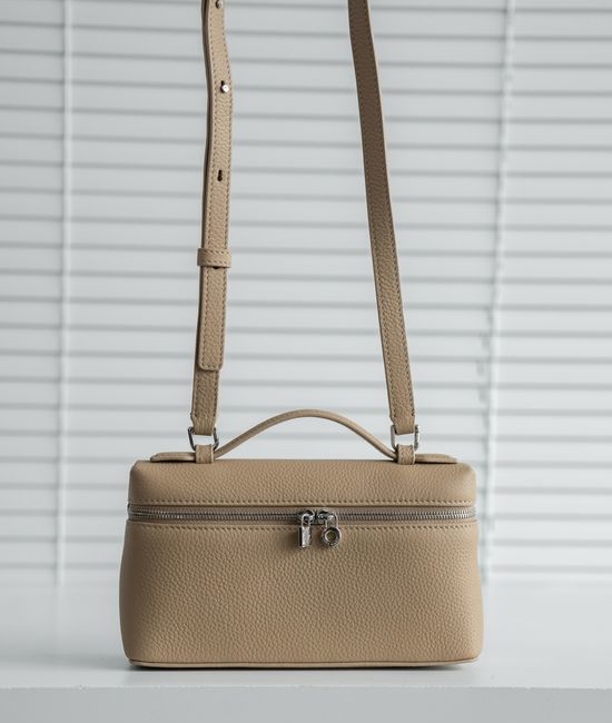 Loro Piana Extra Pocket Elegant Handbag Crossbody Bag 3821