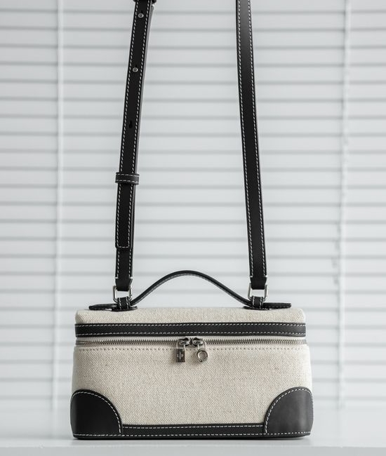 Loro Piana Extra Pocket Classic Handbag Crossbody Bag 3804