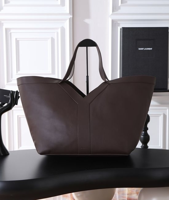 Yves Saint Laurent YSL Shopping Bag Coffee Cowhide 817602