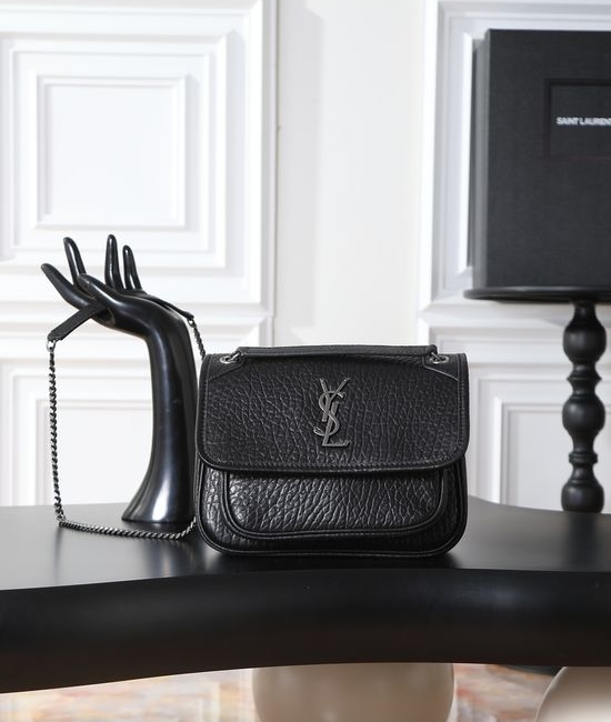 Yves Saint Laurent YSL Niki Vintage Leather Shoulder Bag 633151