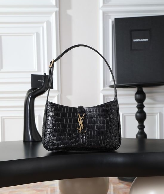 Yves Saint Laurent YSL Le 5 A 7 Classic Shoulder Bag 657228