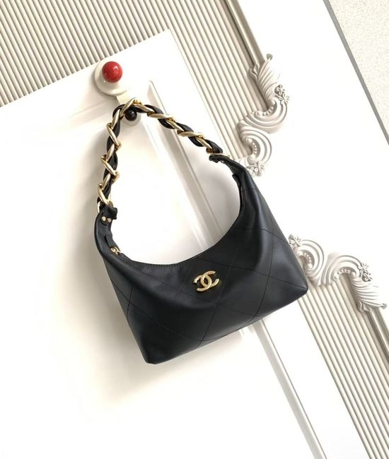 Chanel Shoulder Bag AS5837
