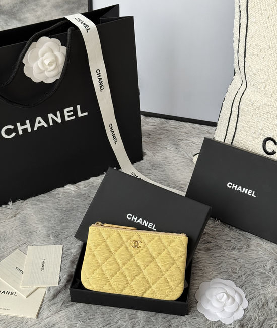 Chanel Leather Coin Purse A82365