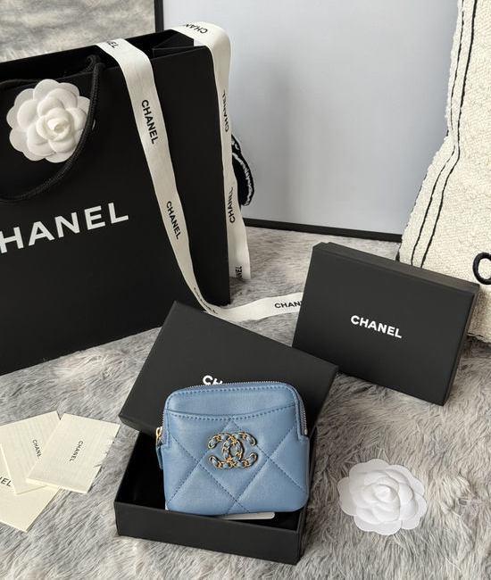 Chanel Mini Wallet AP2136
