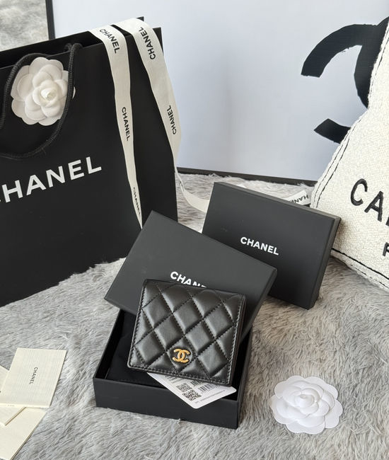 Chanel Folding Short Wallet Lambskin A84028