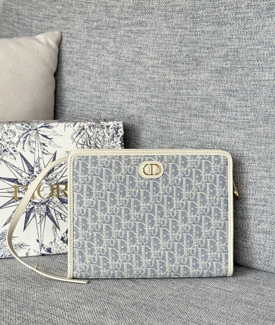 Christian Dior CD Montaigne Clutch S2107UTZQ