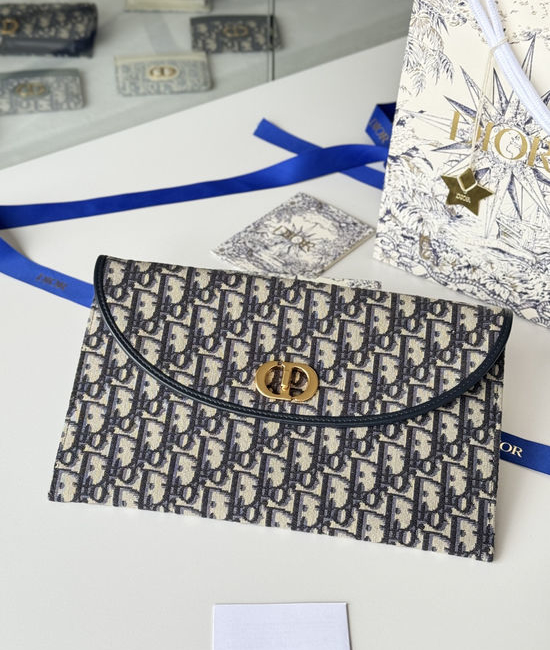 Christian Dior CD 30 MONTAIGNE OBLIQUE FLAP CLUTCH 2039