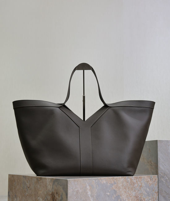 Yves Saint Laurent YSL Shopping Bag Artistic Y-Design 817602