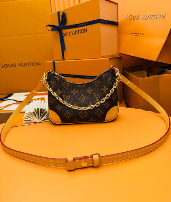 Louis Vuitton LV Nano Boulogne Handbag M25519