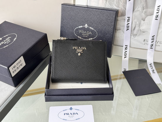 Prada Saffiano Leather Short Snap Wallet 1ML050