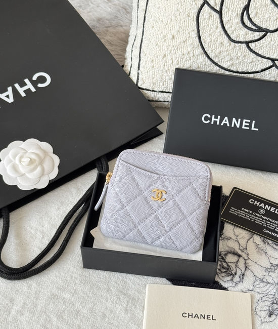 Chanel Caviar Card Holder Cowhide Gold Buckle AP2111