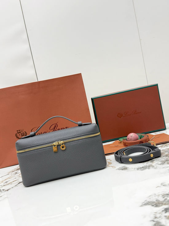 Loro Piana Extra Pocket L19 Leather Bag 6164