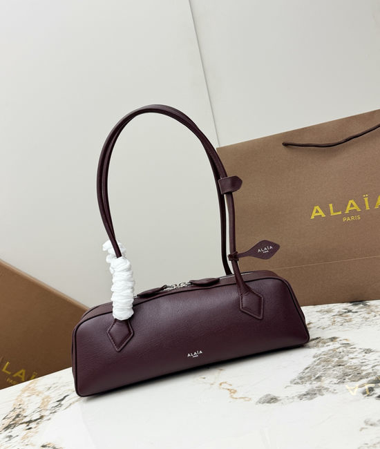 Alaia LE TECKEL Shoulder Bag A06033
