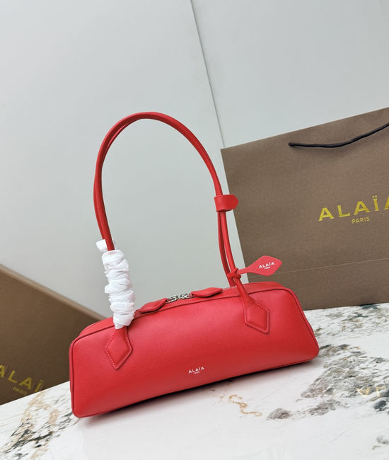 Alaia LE TECKEL Shoulder Bag A06033
