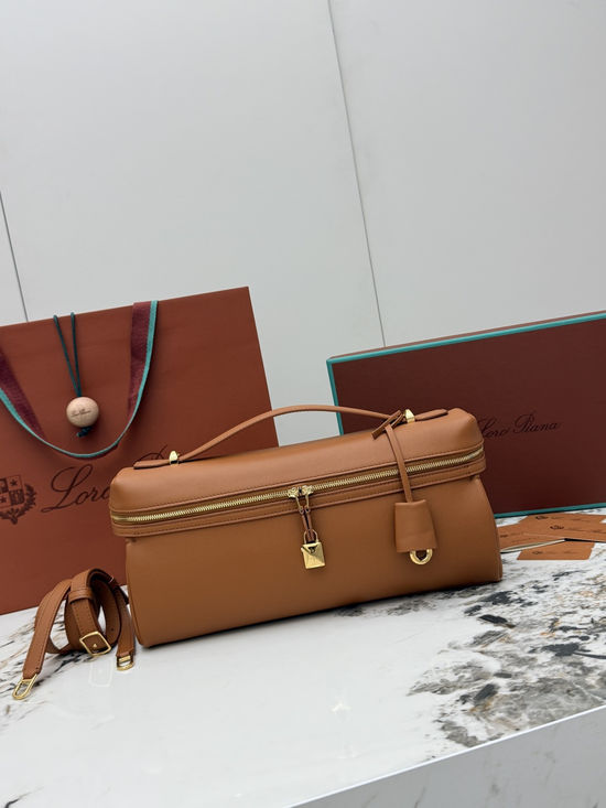 Loro Piana Extra Softy Leather Clutch Bag 9756