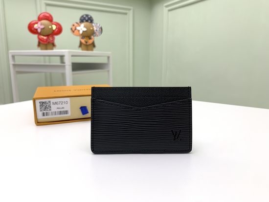 Louis Vuitton LV New Porto Cult Card Holder M67210