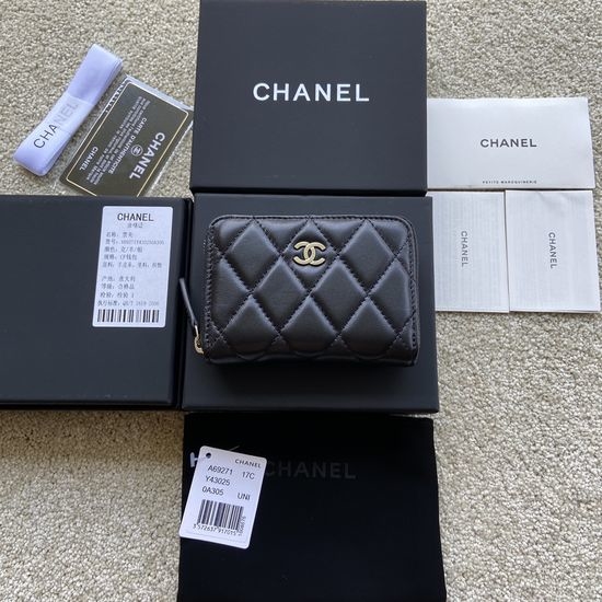 Chanel Lambskin Silver Hardware Zip Wallet 6007