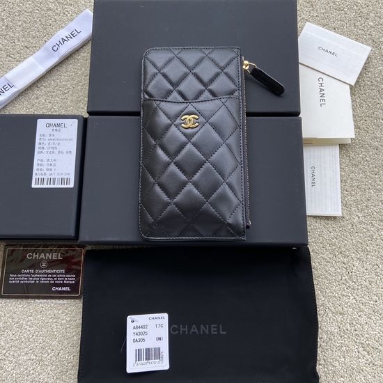 Chanel Lambskin Crossbody Bag A84402
