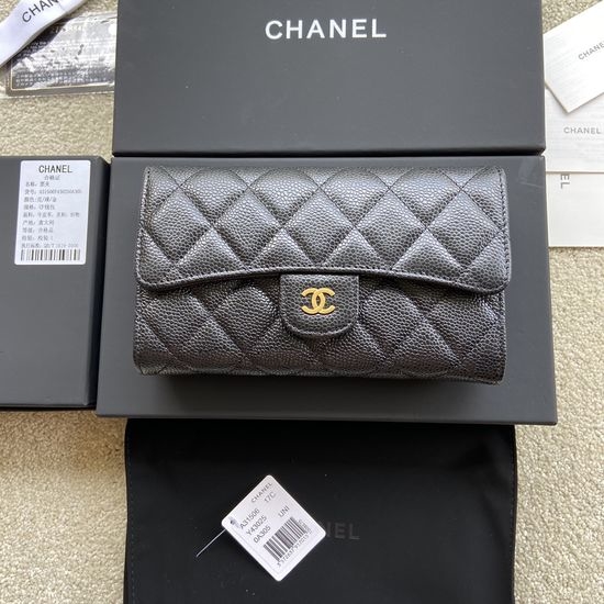Chanel Wallet Grainy Calfskin with Gold Hardware AP31506