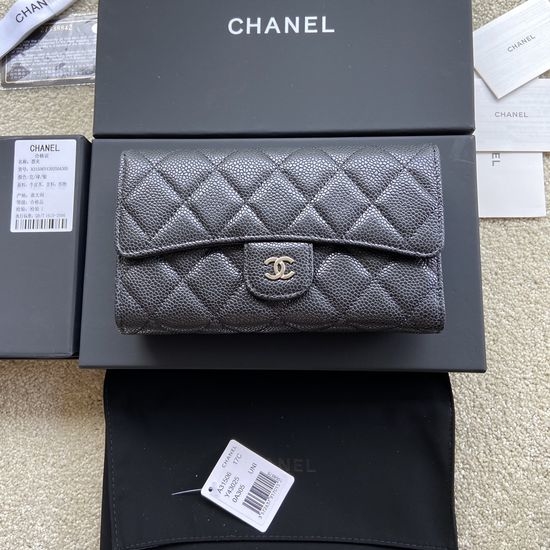 Chanel Wallet Grainy Calfskin with Silver Hardware AP31506