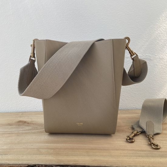 Celine Sangle Casual Bucket Bag 178303