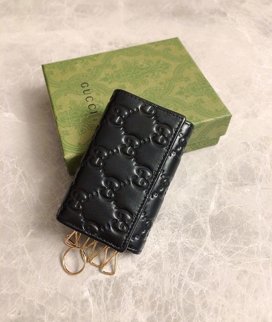 Gucci Key Holder Embossed Leather 138098