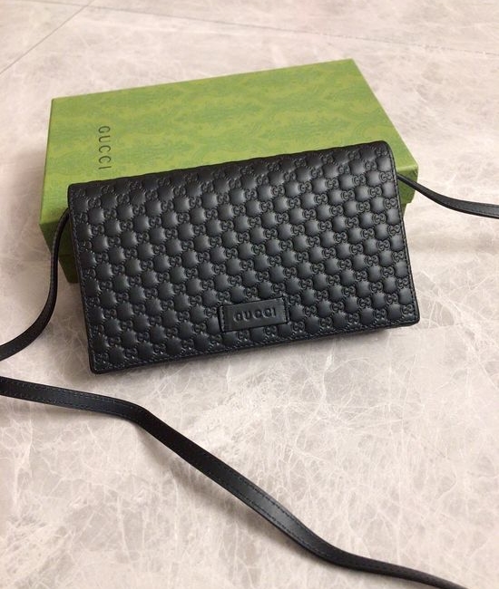 Gucci Leather Crossbody Clutch 466507