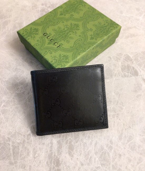 Gucci Bifold Wallet Leather With Glossy Finish 224123