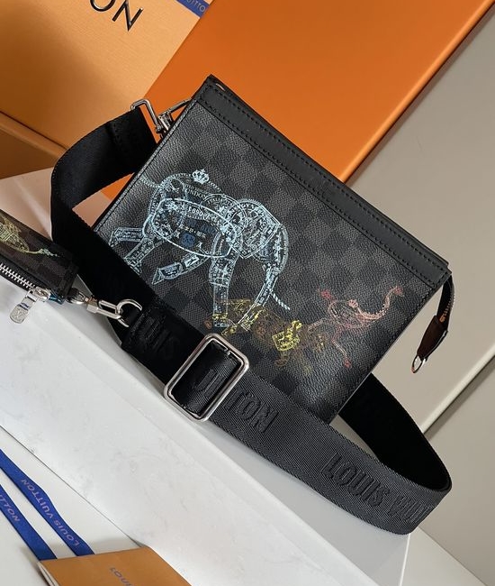 Louis Vuitton LV Gaston Wearable Wallet N64608