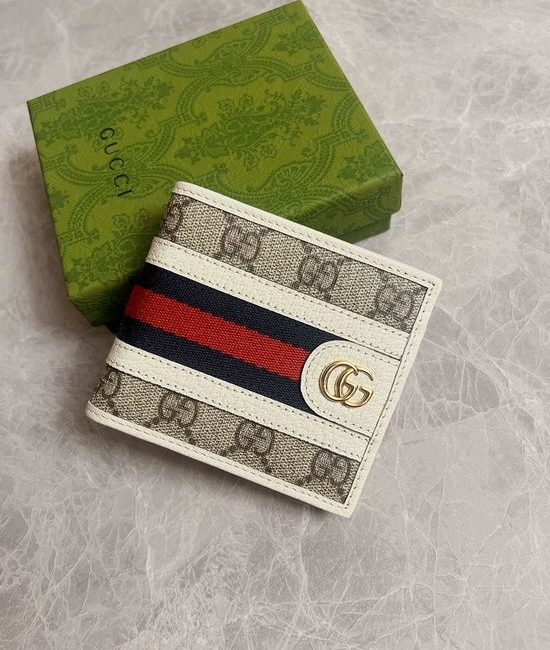 Gucci GG Supreme Canvas Short Wallet 597606