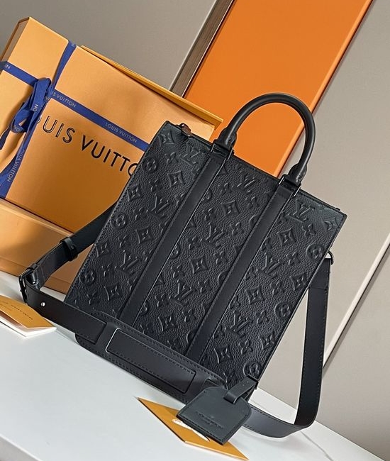Louis Vuitton LV Sac Plat Cross Leather Handbag M59960