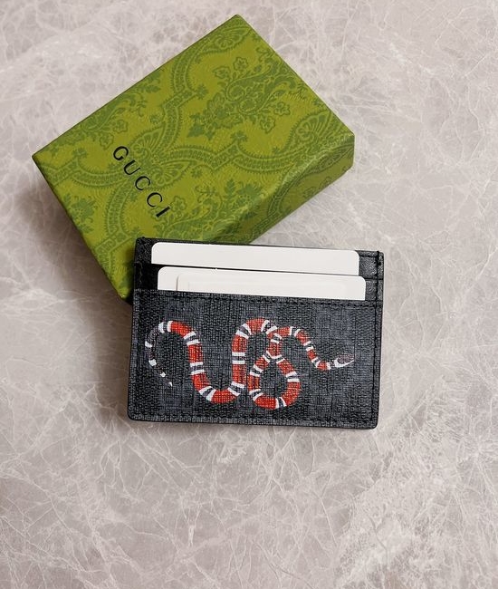 Gucci Card Holder Printed Striped Snake Pattern 451277
