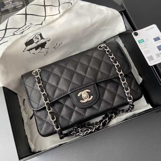 Chanel Classic Caviar Leather Bag 1118