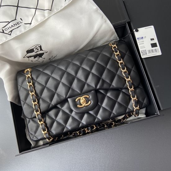 Chanel Classic Lambskin Handbag 1113