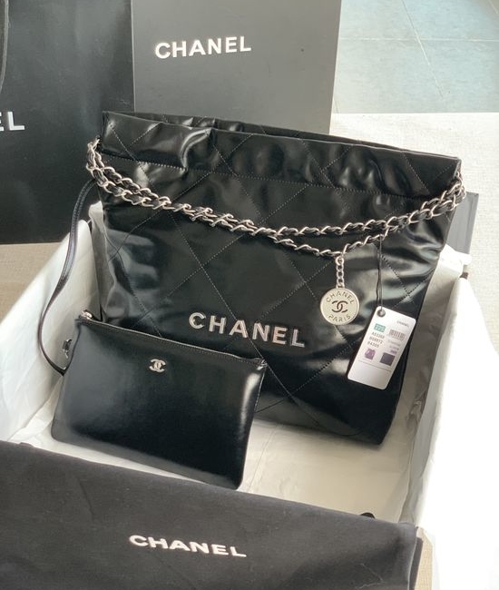 Chanel Calfskin Large Capacity Drawstring Bag AS3260