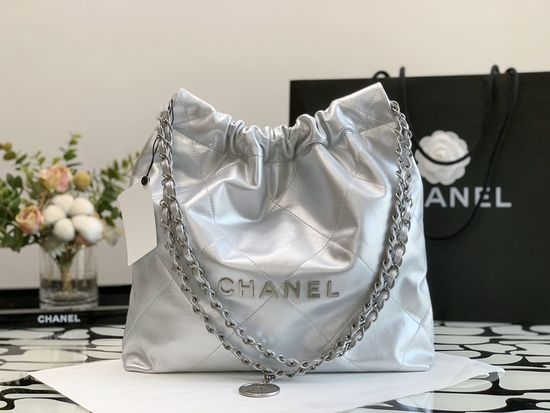 Chanel 22bag Shiny Calfskin Handbag 3260