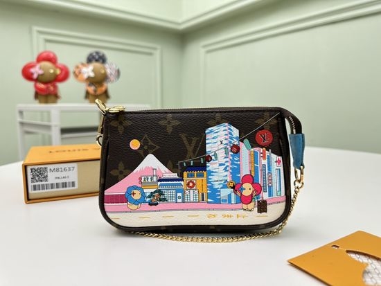 Louis Vuitton LV Mini Pochette Accessoires Handbag M81637
