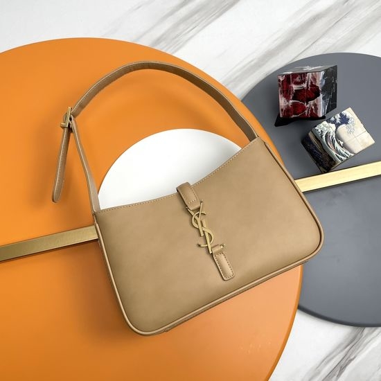 Yves Saint Laurent YSL Le 5 A7 Smooth Leather Shoulder Bag 657228
