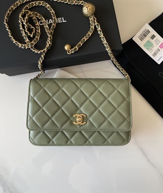 Chanel Classic Lambskin Flap Bag AP1450