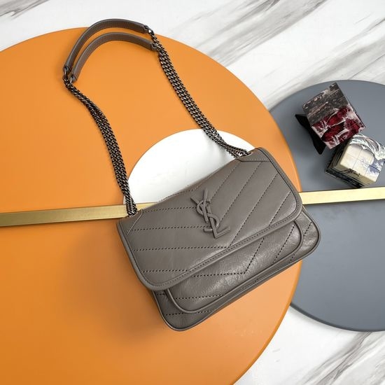 Yves Saint Laurent YSL Niki Crinkled Leather Handbag 533037