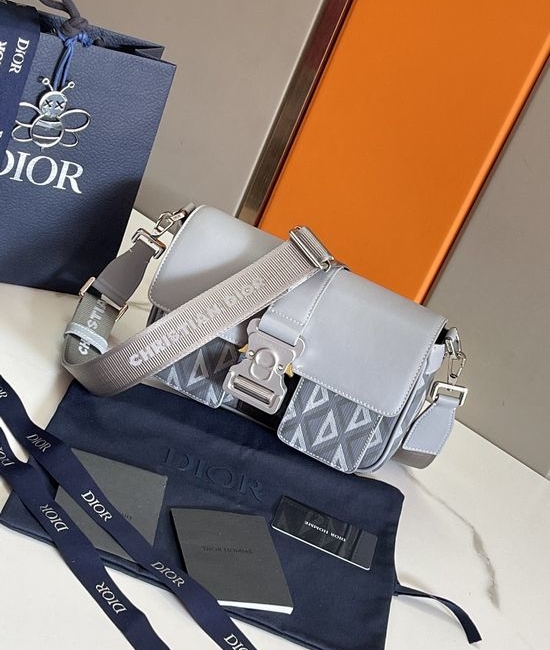Christian Dior CD Hit the Road Canvas Bag 1ESME 93369