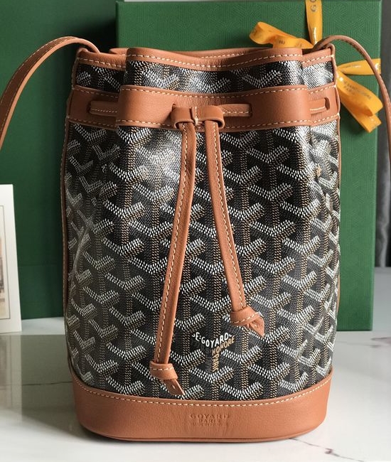Goyard Petit Flot Large Capacity Bucket Bag 020196