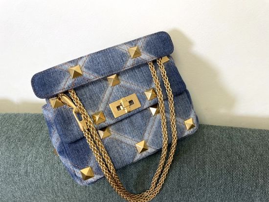 Valentino Roman Stud Denim Shoulder Bag 0188m