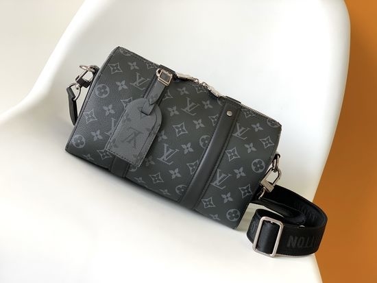Louis Vuitton LV Keepall Travel Handbag M45936