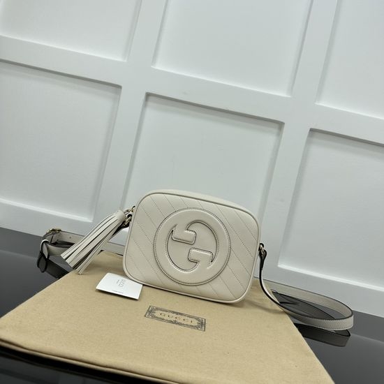 Gucci Large Handbag White Leather 742360