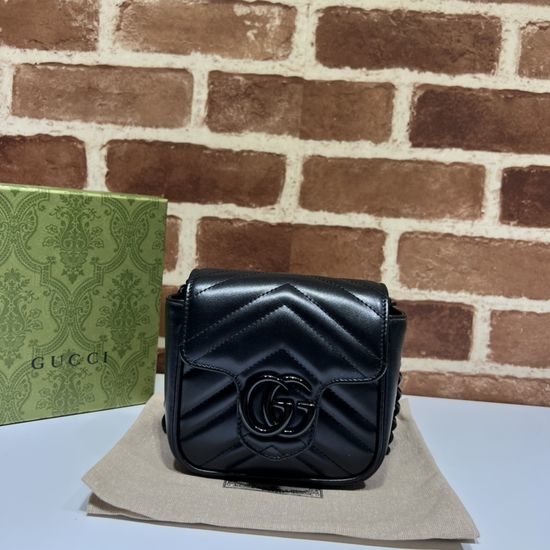 Gucci Classic Leather Handbag Black 739599
